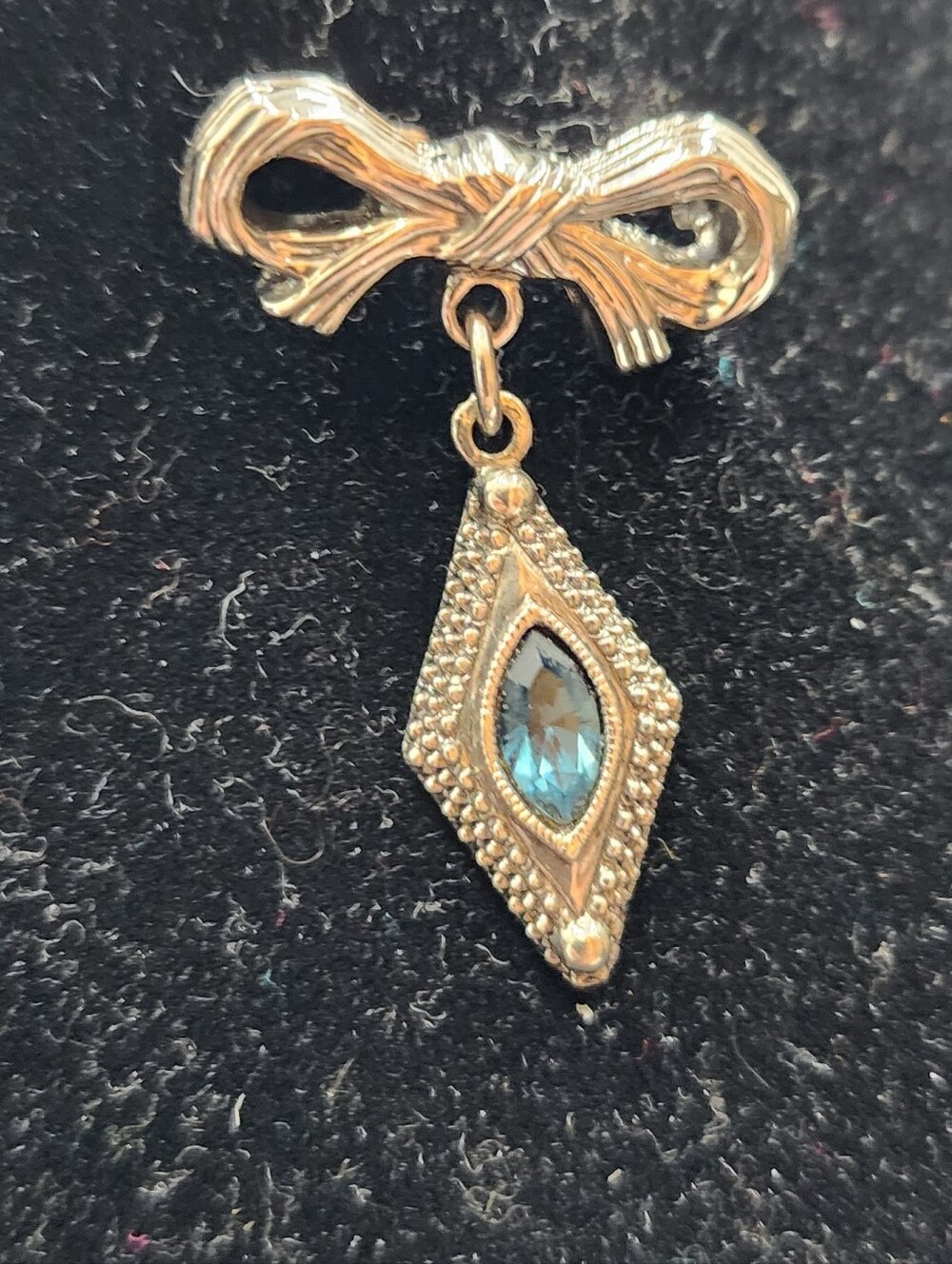 Vintage 1928 Bow Brooch Silver Tone Blue Marquee Cabochon Victorian Look